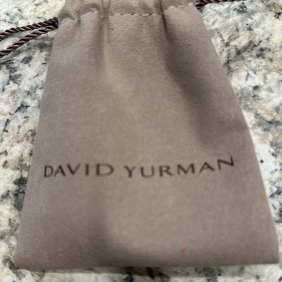 David Yurman Earrings 18K Diamond & Black Onyx - Picture 10 of 10